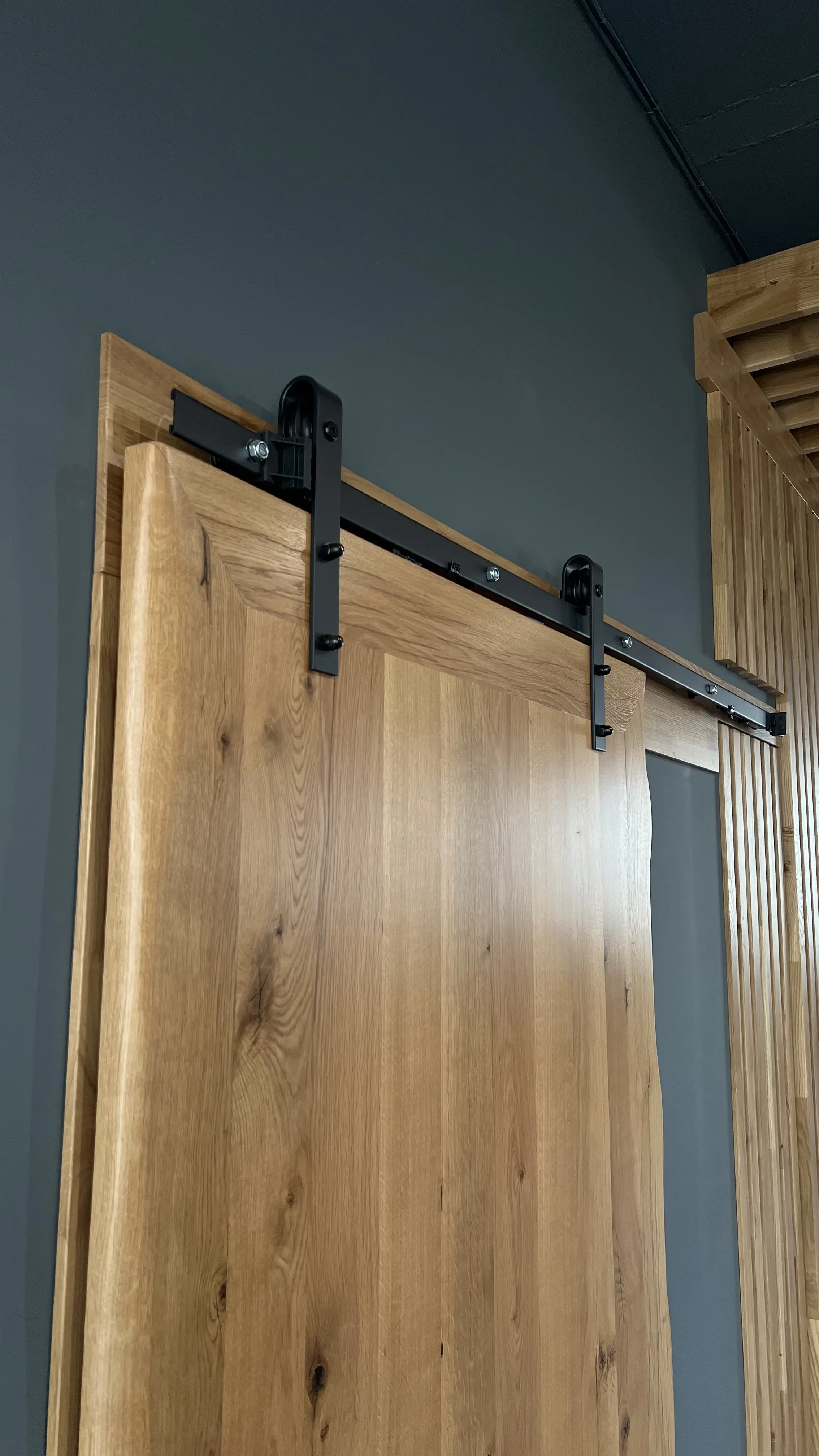 Двері - робота